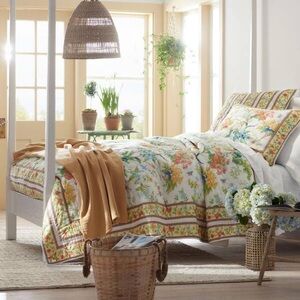 The Company Store Cotton Bagheecha Floral Quilt with Two Shams